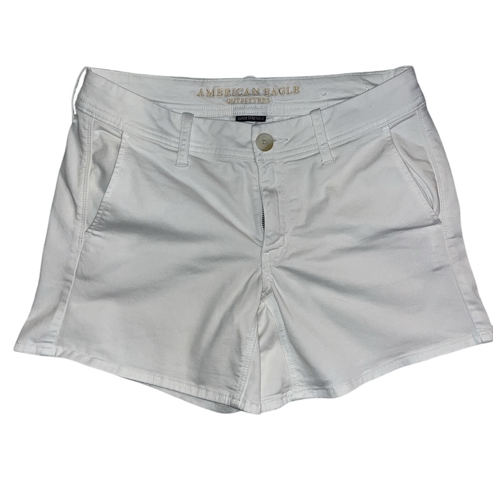 American Eagle White Midi Shorts Super Stretch Size 6